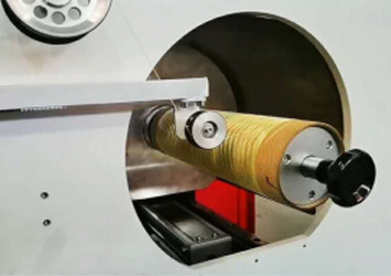 电竞刀锋官网【中国】有限公司90收卷机